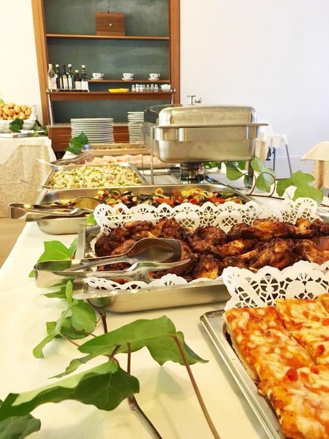 Hotel Gloria Lignano Sabbiadoro Bagian luar foto